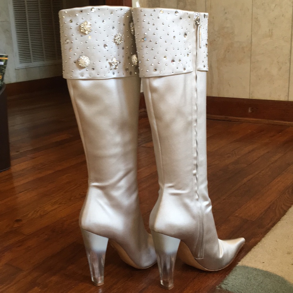 Glamorus boot - Picture 2 of 2